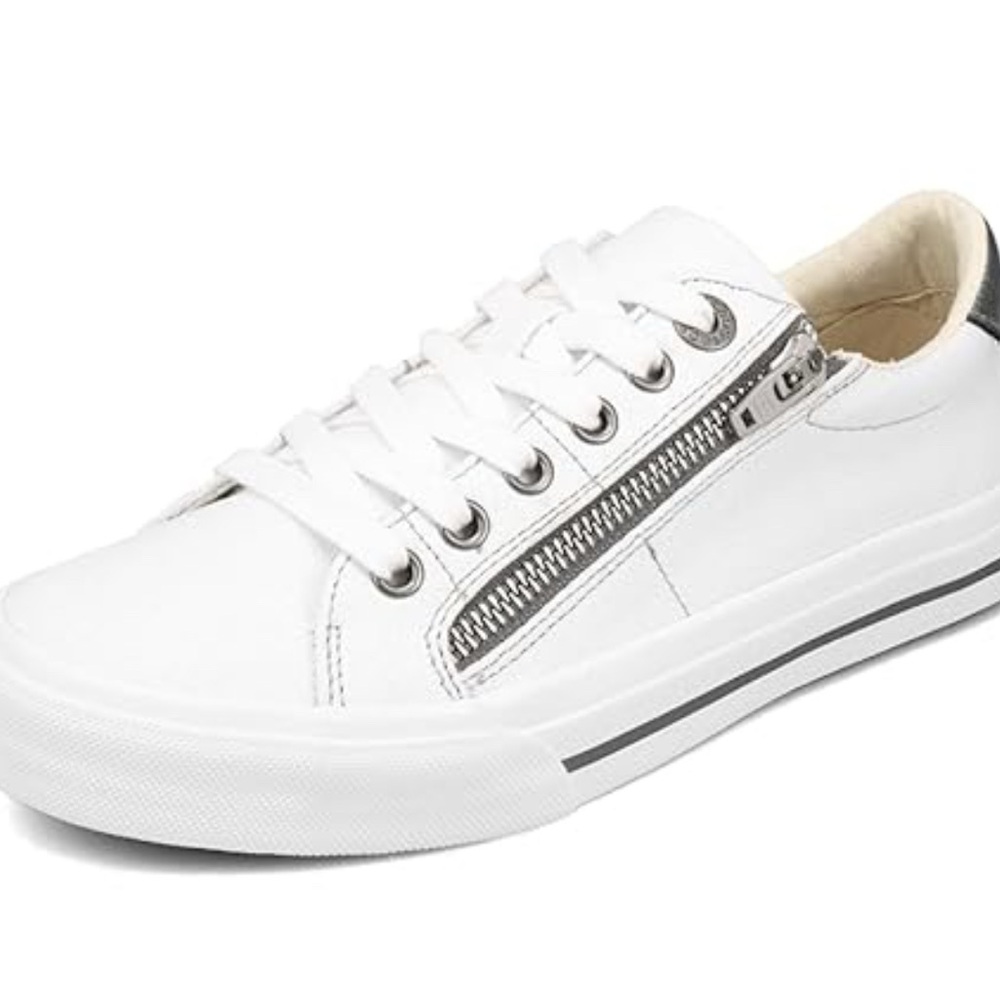 Taos Z Soul White Canvas Sneaker 6.5